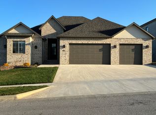 4411 E Hidden Oak Street, Springfield, MO 65802