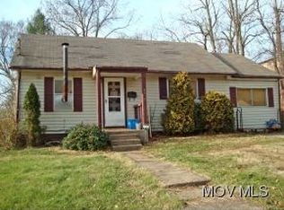 4507 Butler St, Parkersburg, WV 26104