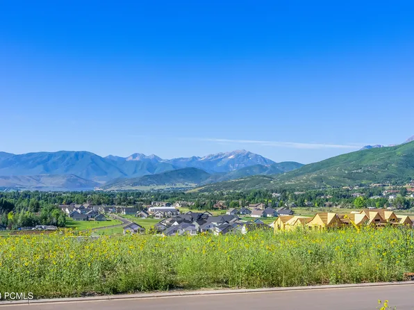 1704 N Cambridge Dr, Midway, UT 84049