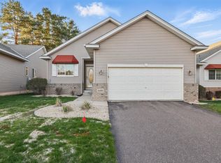 1191 Sterling Cir N, Maplewood, MN 55119