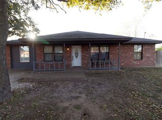 4772 E Old Axtell Rd, Axtell, TX 76624