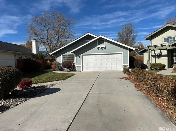 1756 Tulip Ct, Minden, NV 89423