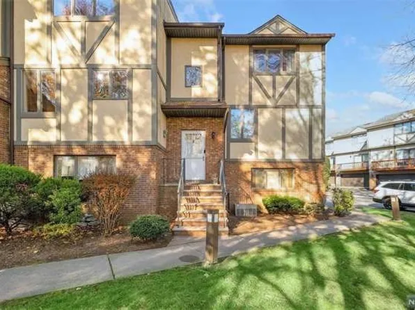 465 Colfax Ave, Clifton, NJ 07013