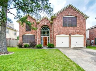 1810 Charro St, Friendswood, TX 77546