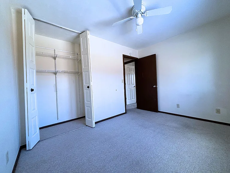 601 Oak Glen Dr #7 — Photo 9
