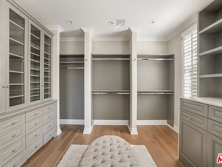 1460 N Doheny Dr — Photo 13