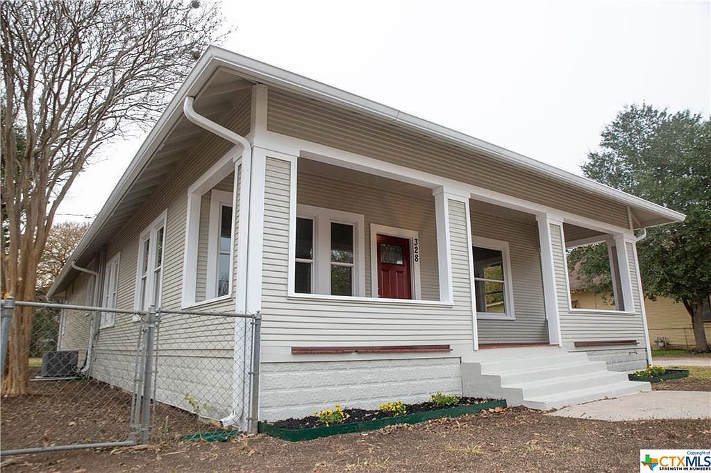 328 Terrell St Seguin Tx 78155 Mls 428489 Zillow
