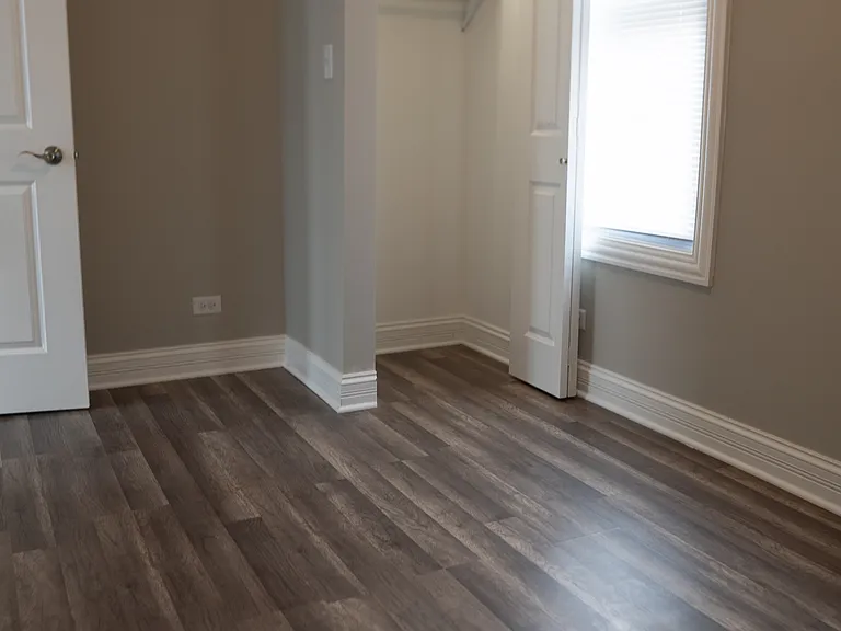 10560 S Lafayette Ave #1 — Photo 25