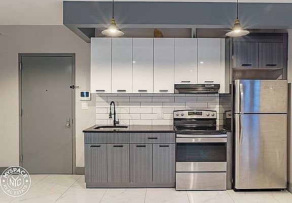 3rd image of 1598 Eastern Pkwy #1C