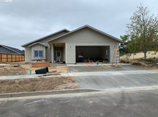 5255 Versant Dr, Florence, OR