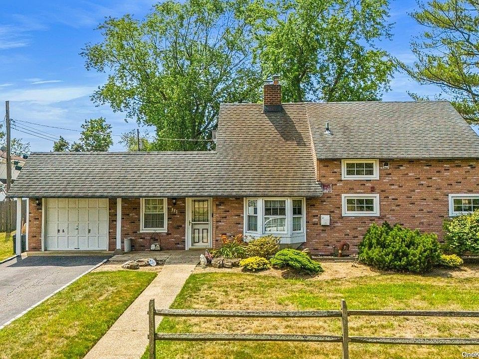 1st image of 351 Duckpond Drive
