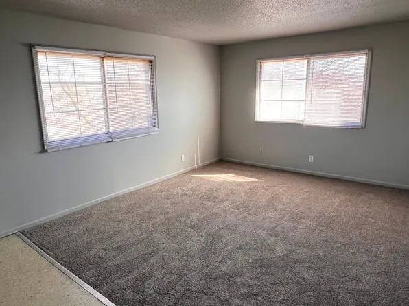 4760 Lafayette AV, 4760 Lafayette Ave #476020, Omaha, NE 68132