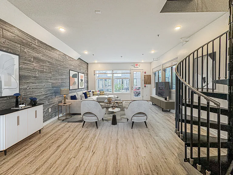 Studio House — Photo 47