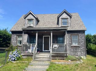 71 Surfside Rd, Nantucket, MA 02554
