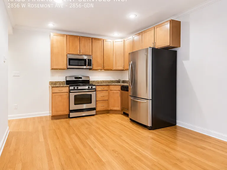2856 W Rosemont Ave #2856 — Photo 2