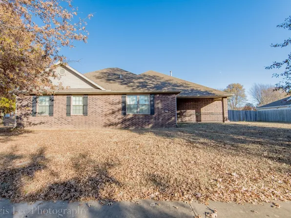 1278 N Heritage Ave, Fayetteville, AR 72704