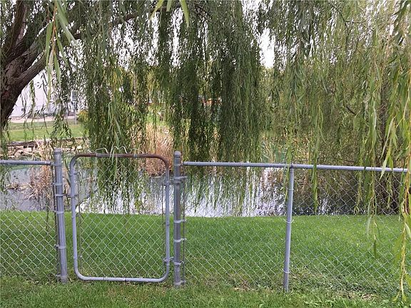 5th image of 459 Ashby Dr