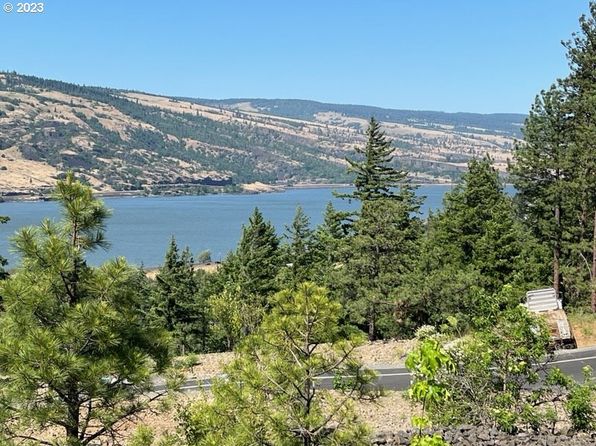 Asher St #38, Mosier, OR 97040