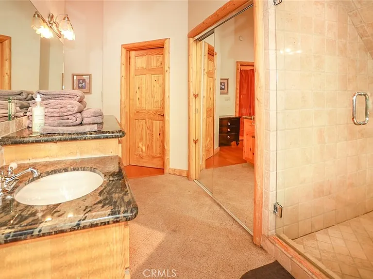 351 Glenwood Dr — Photo 22