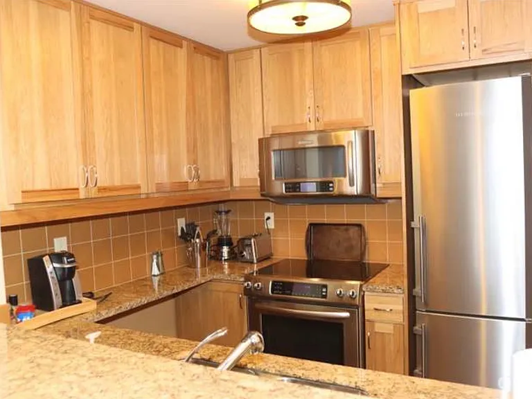 3600 Suncadia Trl — Photo 4