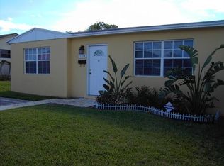 1317 W 30th St, Riviera Beach, FL 33404