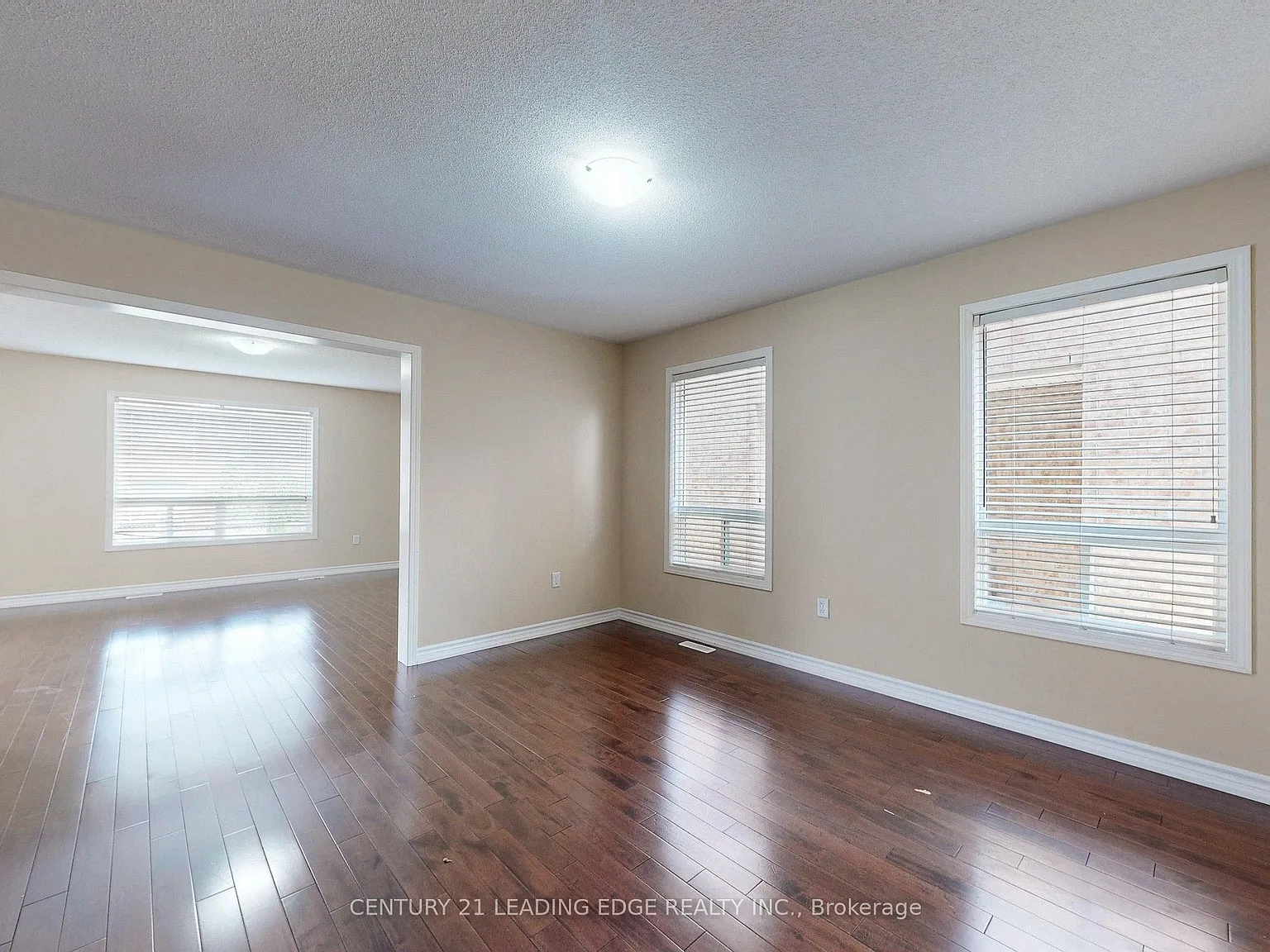 4 bed, $3,300 — Photo 2
