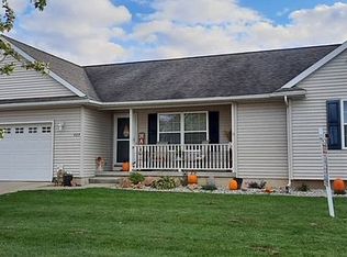 507 Daisy Dr, Saint Johns, MI