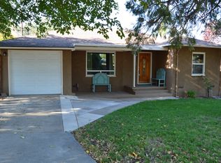 525 Beverly Ave, Paso Robles, CA 93446