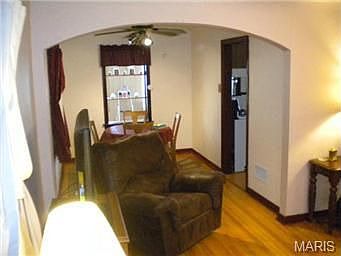 3rd image of 616 Ellwine Dr