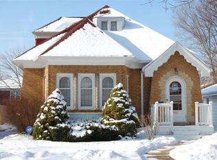 2957 N 75th St, Milwaukee, WI 53210