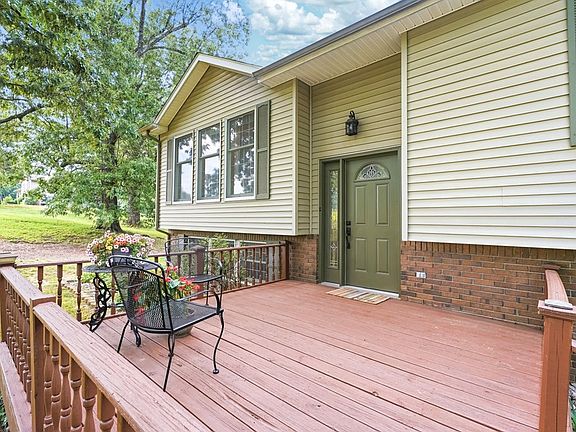5th image of 725 Pennyrile Dr