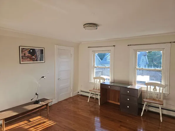 31 Glen St Floor 2, Malden, MA 02148
