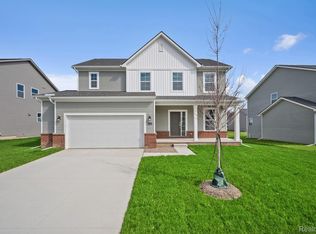 27147 Silo Dr, Saline, MI
