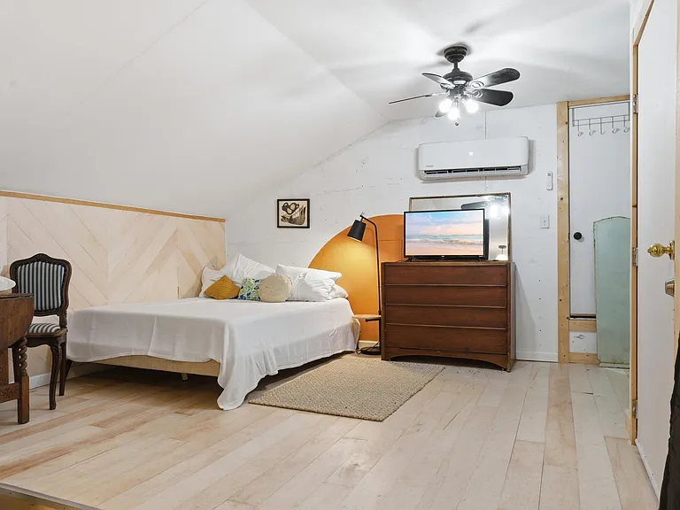 409 Suthon Ave #B — Photo 8