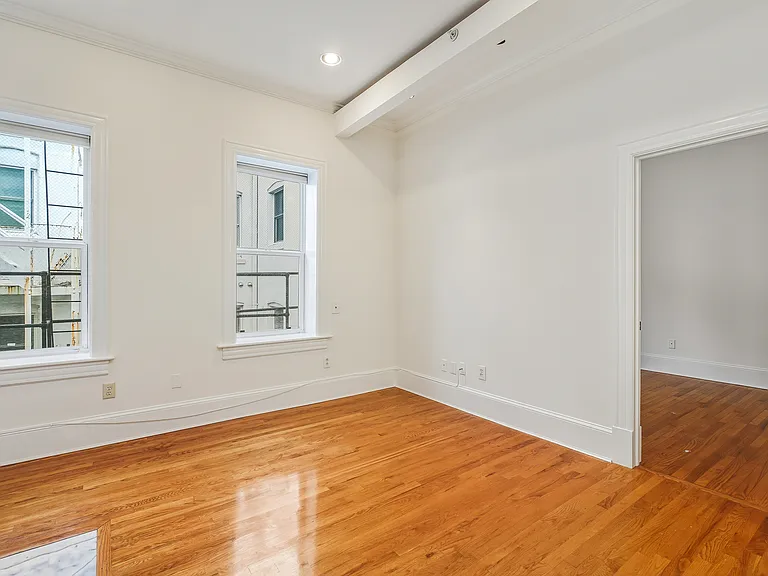 1807 California St NW #305 — Photo 24