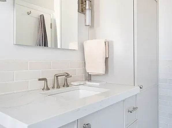 433 West 34th Street image 6 of 10