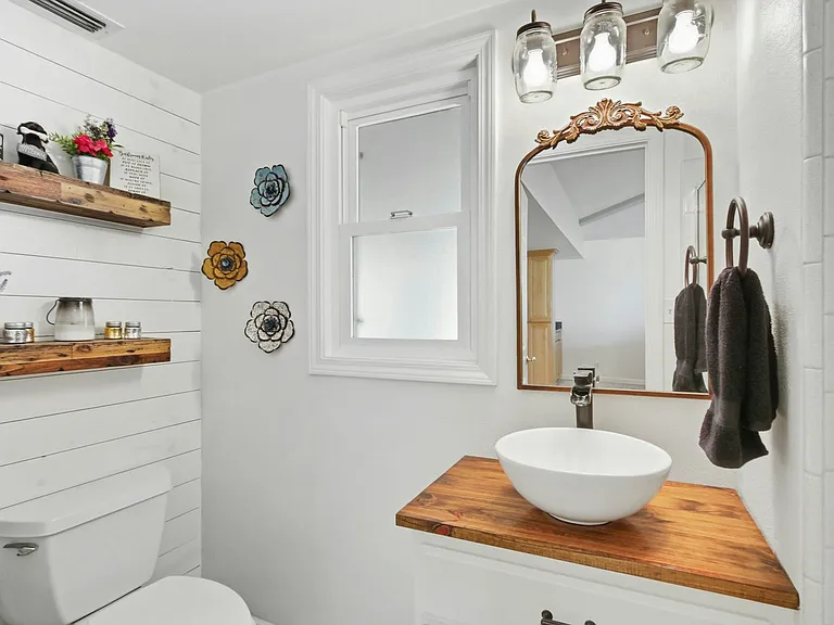 3201 Bonita Dr — Photo 14