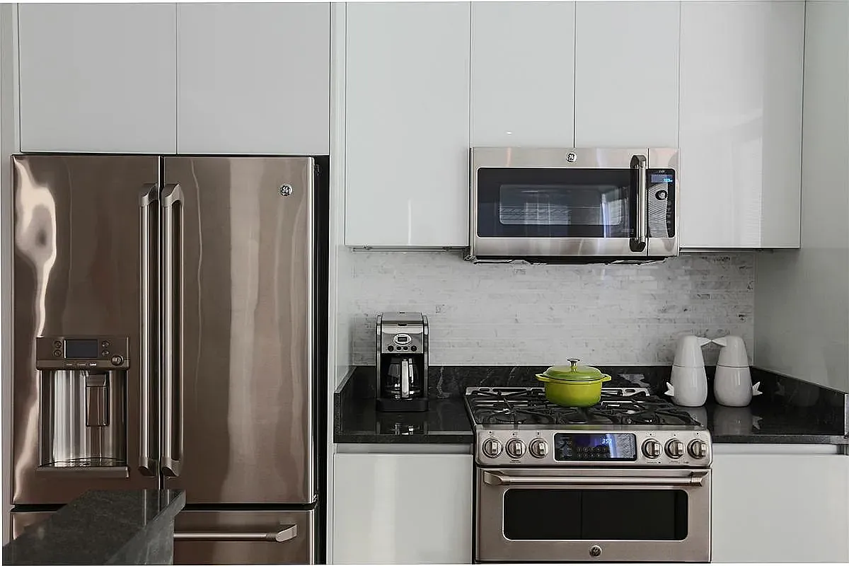 160 West 62nd Street — Photo 3