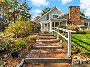 482 Delano Rd, Marion, MA 02738