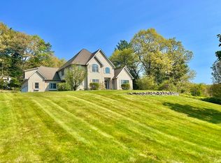 36 Ridge Rd, Hampden, MA 01036