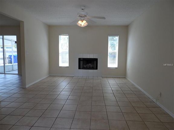 4th image of 1100 Lowry Ave Unit 25