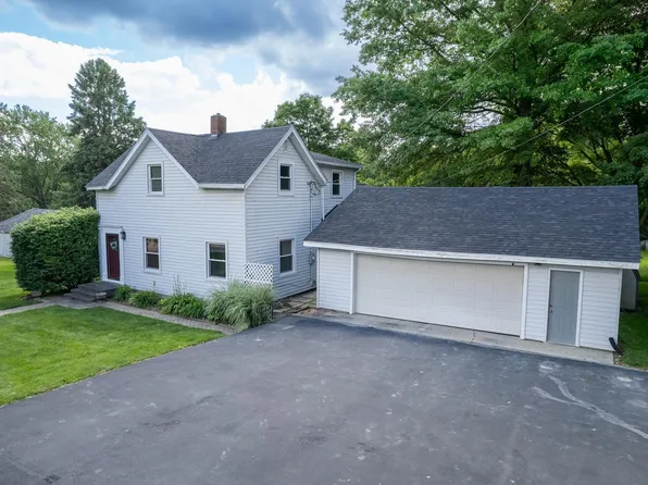 715 N Seminary St, Roanoke, IN 46783