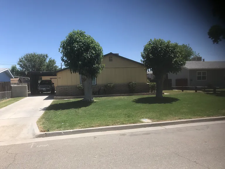 105 Lombardy Ln — Photo 7