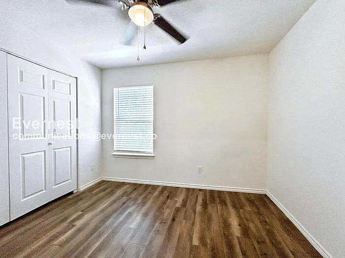 230 Debus Dr #100B — Photo 8