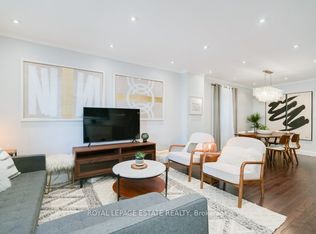 331 Scarborough Rd, Toronto, ON M4E3M9