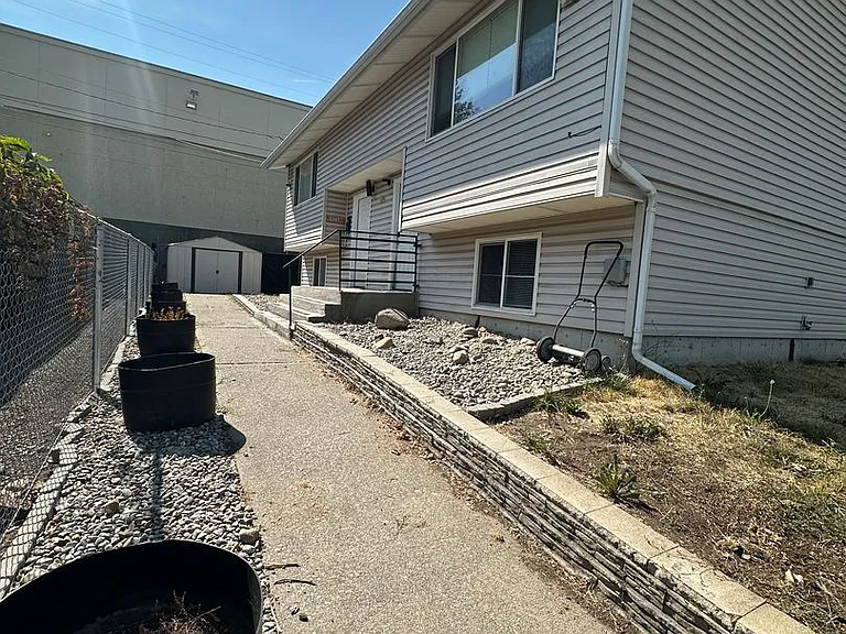 1605 W York Ave — Photo 2