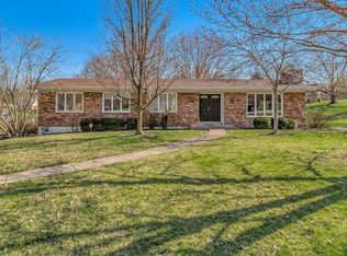 201 W Dilcrest Cir, Florence, KY 41042