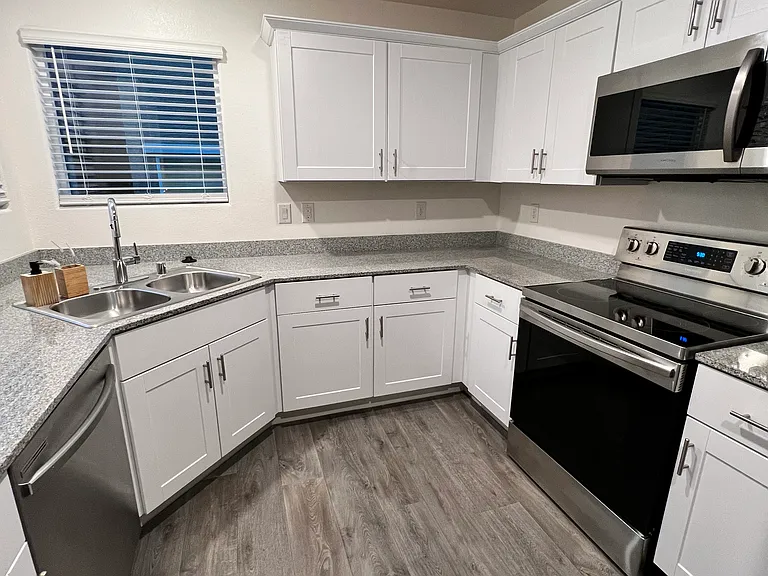 12185 Scarlet Ember Rd #1 — Photo 7