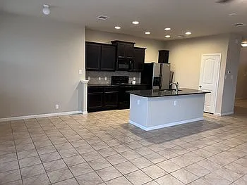 472 Copper Hill Dr — Photo 12