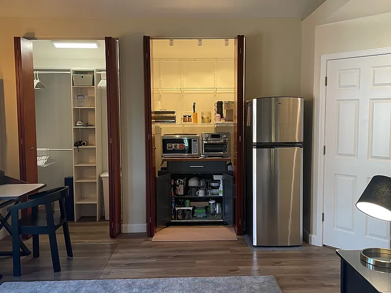 ~Master closet & kitchenette closet